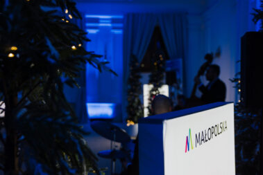 , X-Mas Hangout 2025: Innovative Holiday Party