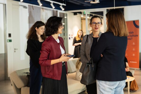 , Report: Mothers as a Resilience Test for the Labor Market